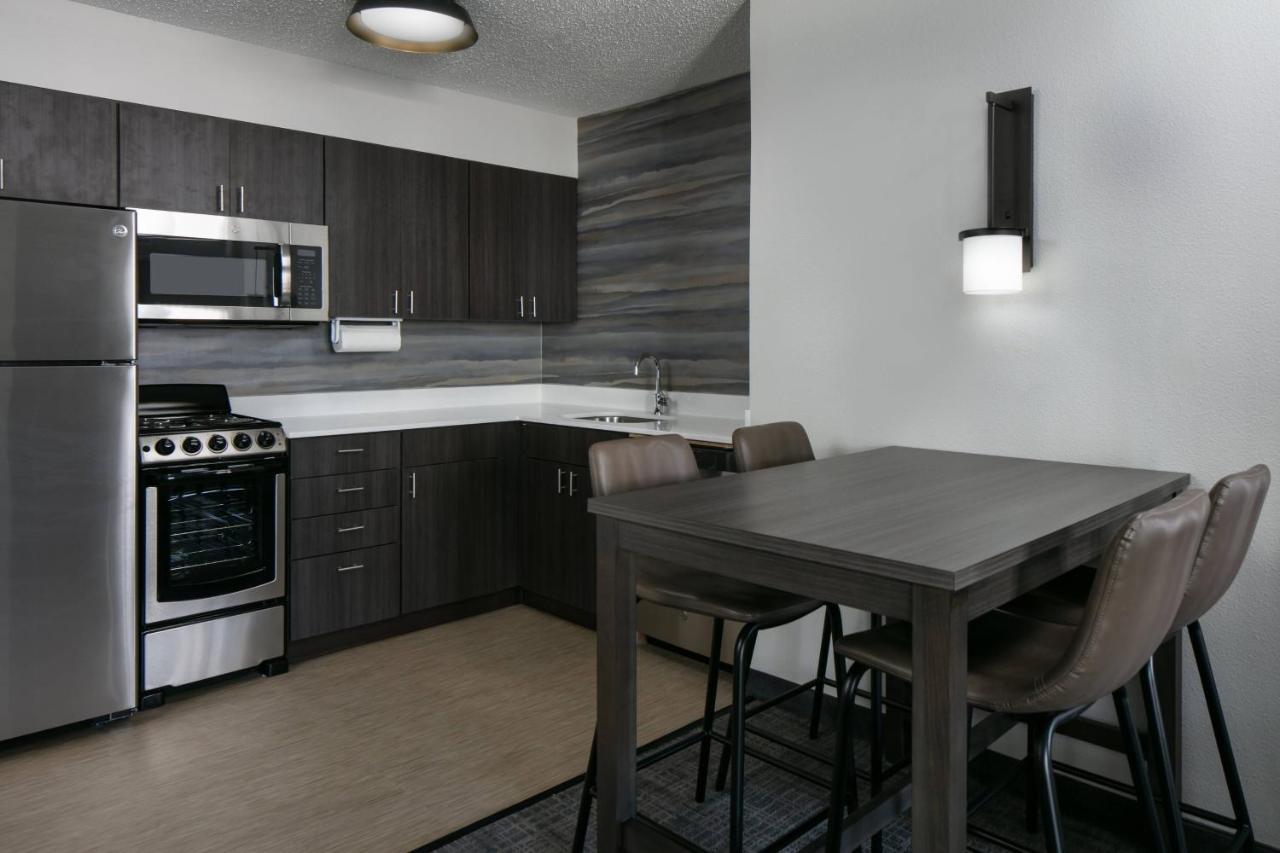 Residence Inn By Marriott Tulsa South Eksteriør billede