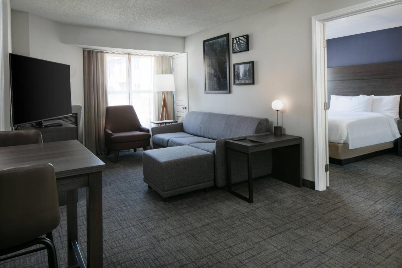 Residence Inn By Marriott Tulsa South Eksteriør billede
